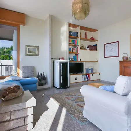 شقة La Terrazza Sul Garda توري ديل بيناكو